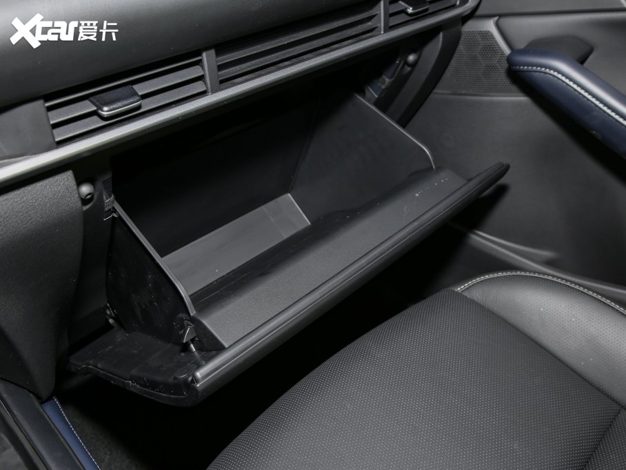 2022R_CX-30 2.0L Ԅ|