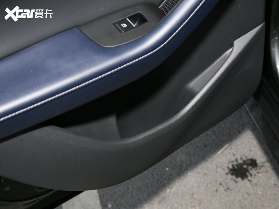 2022R_CX-30 2.0L Ԅ|