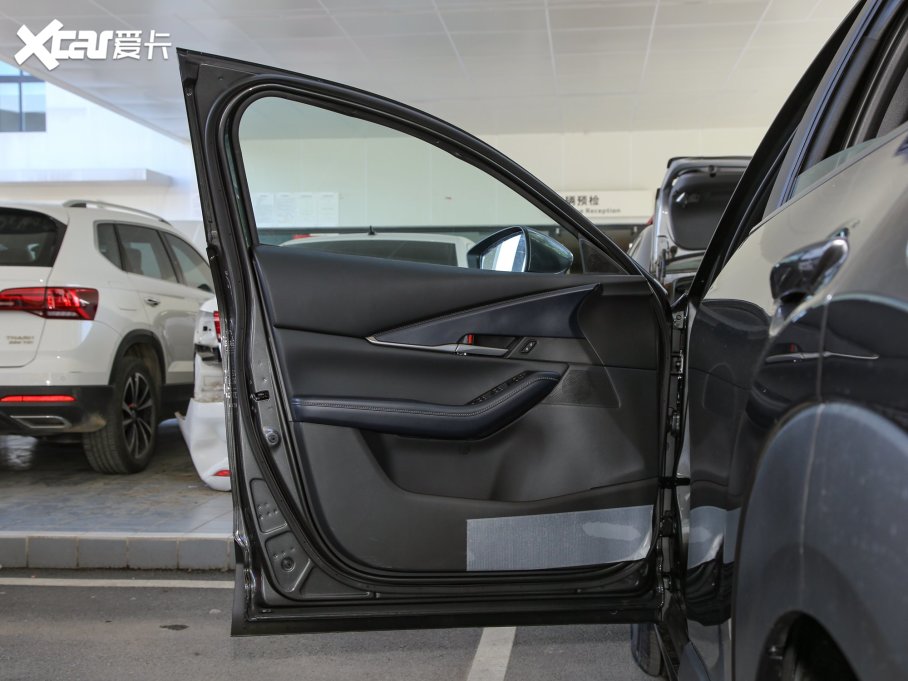 2022R_CX-30 2.0L Ԅ|