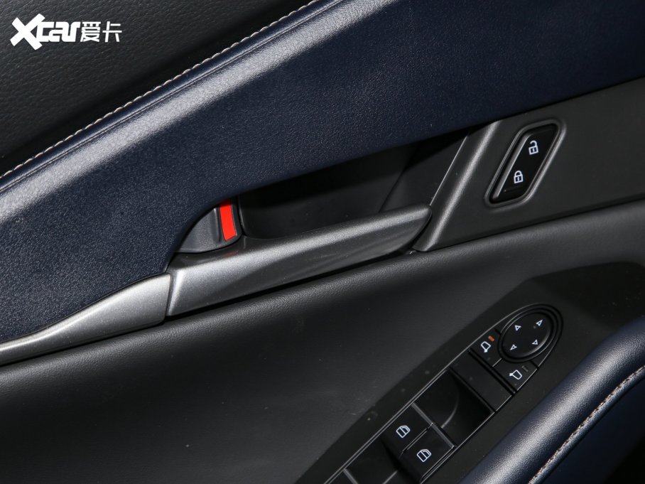 2022R_CX-30 2.0L Ԅ|