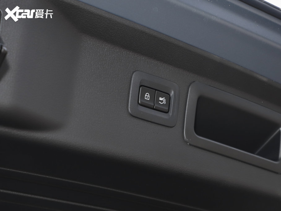 2023R_(d)CX-50Ҳ 2.0L ԄӰа