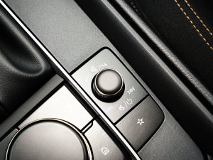 20232.5L Ԅ(dng)а {(dio)(ji)