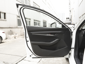 20232.0L Ԅ(dng)|(zh) {λ܇(ch)T(mn)