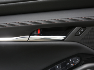 20232.0L Ԅ|Ű п؅^