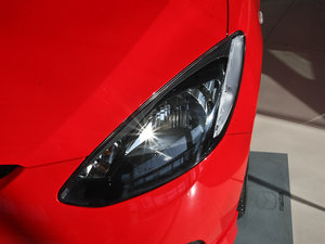 2011ńӰ 1.5L քӳֵ ^