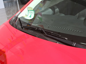 2011款炫动版 1.5L 手动超值型 雨刷