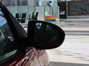 2011ńӰ 1.5L քӳֵ ^