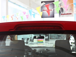 2011ńӰ 1.5L քӳֵ ^