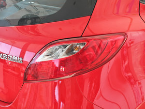 2011款炫动版 1.5L 手动超值型 细节外观