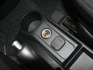 2011款炫动版 1.5L 手动超值型 空间座椅