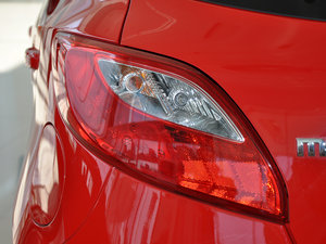 2011ńӰ 1.5L Ԅӳֵ ^