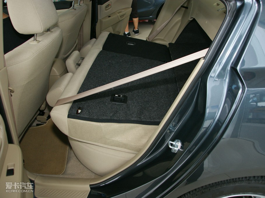 2010R_3 (jng) 1.6L Ԅӕr