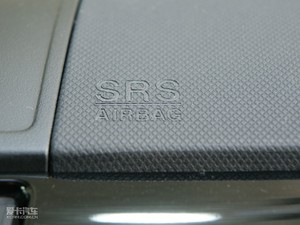 2010款经典款 2.0L 手动运动型 中控区