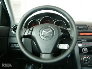 2010款经典款 2.0L 手动运动型 方向盘