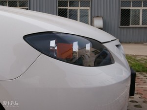 2010款经典款 2.0L 自动豪华型 细节外观