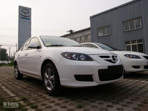 2010 2.0L Զ 