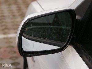 2010款经典款 2.0L 自动豪华型 细节外观