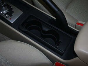 2010款经典款 1.6L 自动精英型 空间座椅