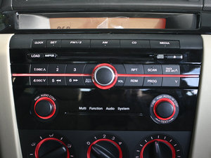 2010款经典款 1.6L 自动精英型 音响调节