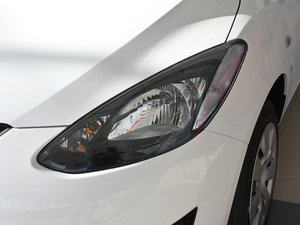 2011ńӰ 1.3L ԄӘ˜ ^