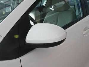 2011ńӰ 1.3L ԄӘ˜ ^