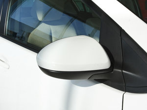 2011ńӰ 1.3L ԄӘ˜ ^