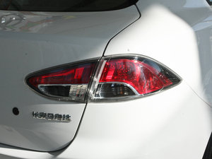 2011ńӰ 1.3L ԄӘ˜ ^