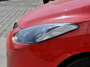 2011ńӰ 1.5L Ԅӕr ^