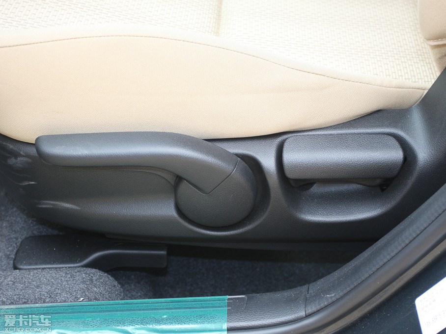 2011���R���_(d��)3���G���� 1.6L �ք�(d��ng)���m��