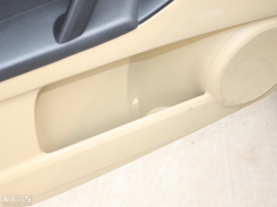 2011���R���_3���G���� 1.6L �ք����m��