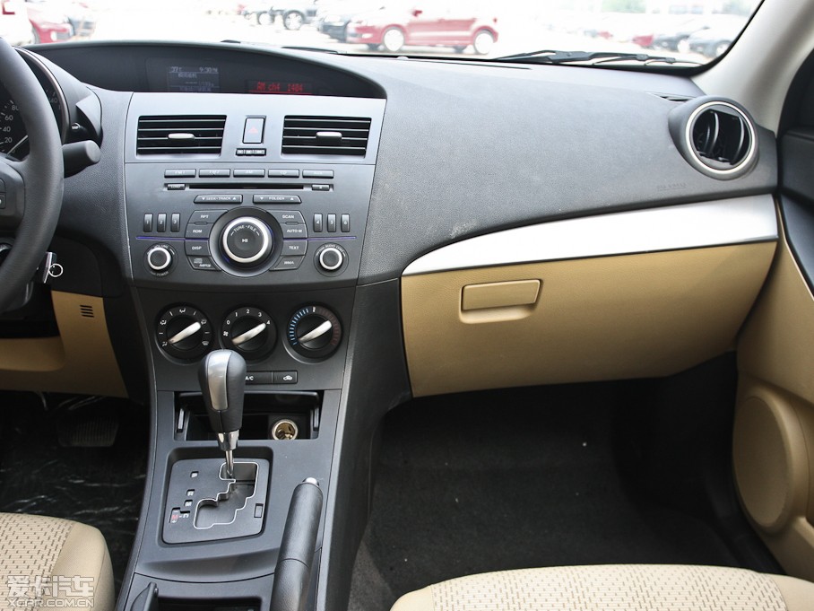 2011���R���_3���G���� 1.6L �ք����m��