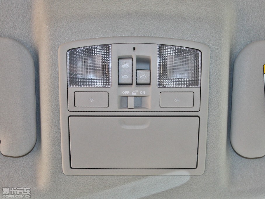 2011���R���_3���G���� 1.6L �ք����m��