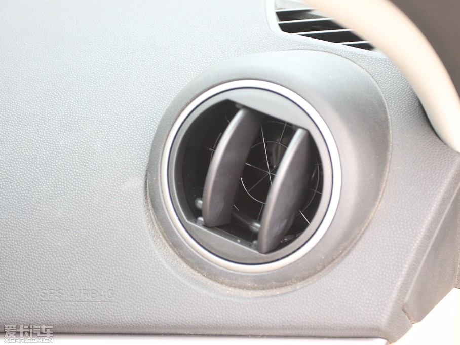 2011���R���_3���G���� 1.6L �ք����m��