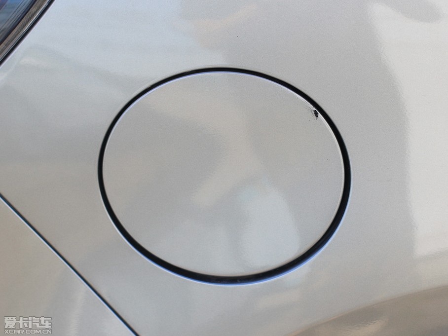 2011���R���_3���G���� 2.0L �ք��\�Ӱ�