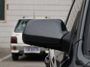 2012款经典款 1.6L 自动标准版 细节外观