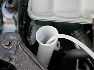 2012款经典款 1.6L 自动标准版 其它