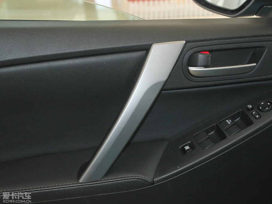 2012R_3GɎ 2.0L ԄӺA\Ӱ