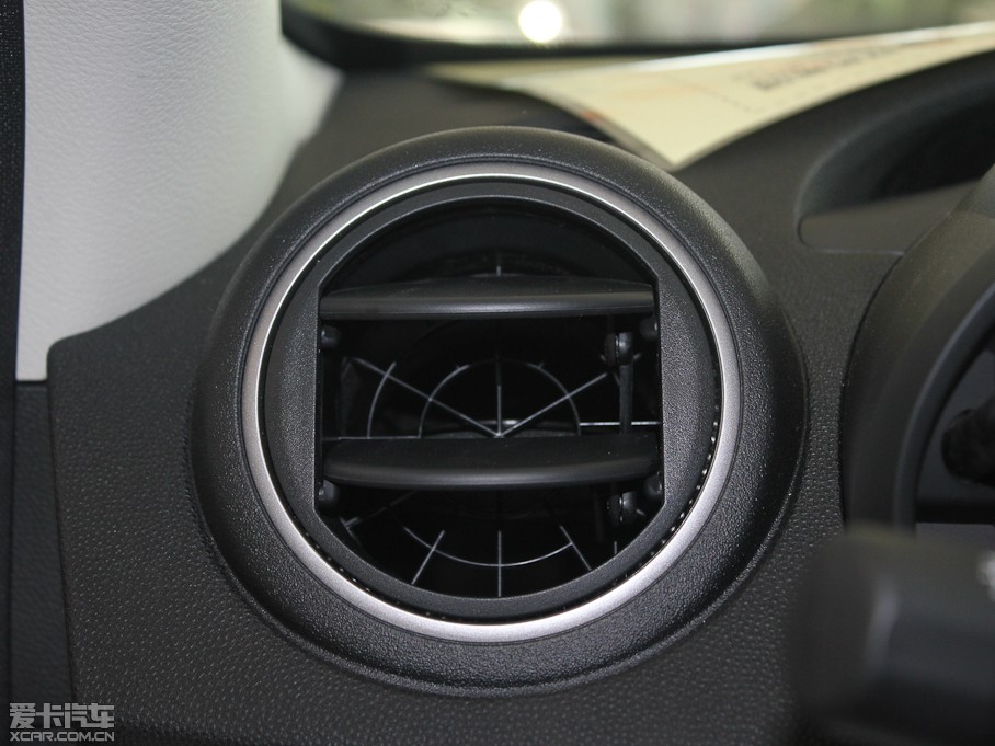 2012R_3GɎ 2.0L ԄӺA\Ӱ