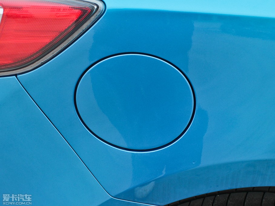 2012R_3GɎ 2.0L ԄӺA\Ӱ