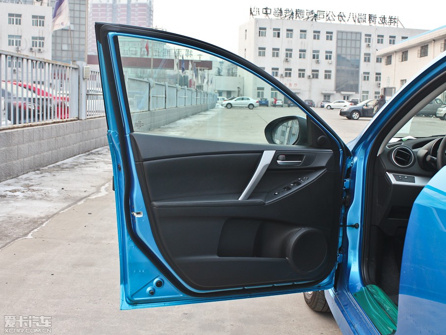 2012R_3GɎ 2.0L ԄӺA\Ӱ