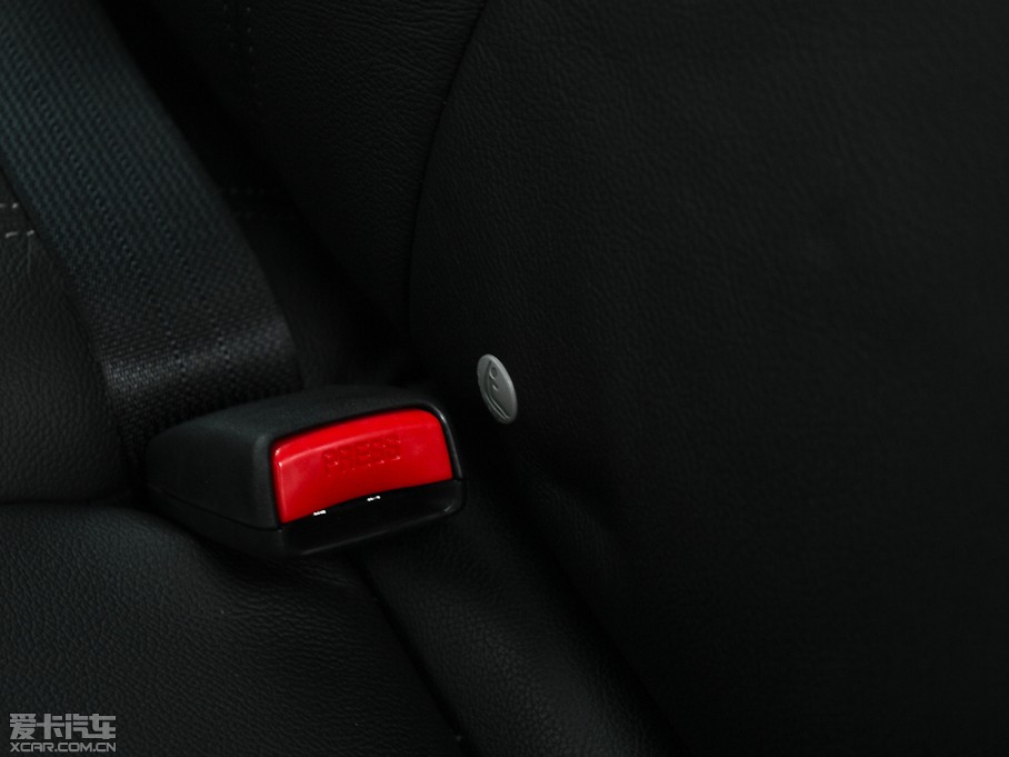 2012R_3GɎ 2.0L ԄӺA\Ӱ