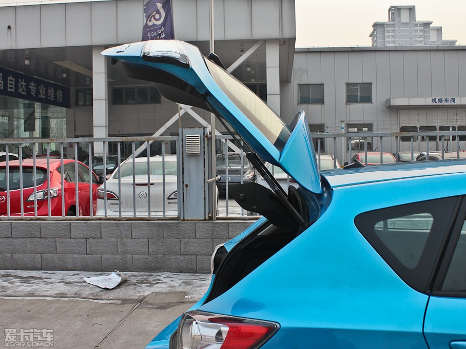 2012R_3GɎ 2.0L ԄӺA\Ӱ