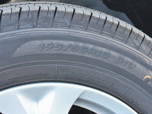 20121.6L Ԅ(dng)Ӣ ݆̥ߴ