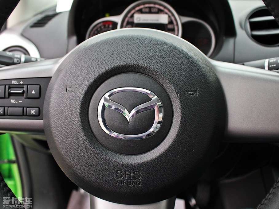 2012���R���_2�Ɏ� �ńӰ� 1.3L �քӘ˜���