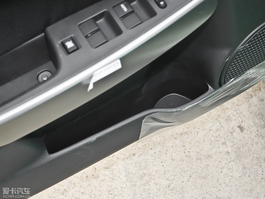 2012R_2Ɏ ńӰ 1.5L ԄӺA