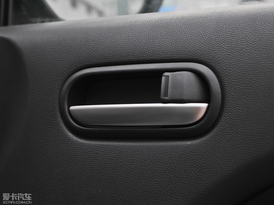 2012R_2Ɏ ńӰ 1.5L ԄӺA