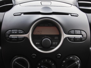 長安馬自達2012款馬自達2