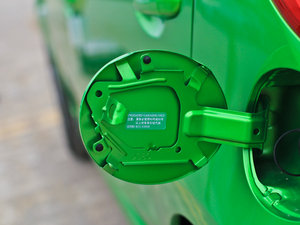 2012ńӰ 1.3L քӘ˜ ^