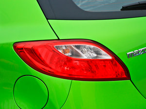 2012ńӰ 1.3L քӘ˜ ^