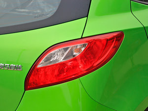 2012ńӰ 1.3L քӘ˜ ^